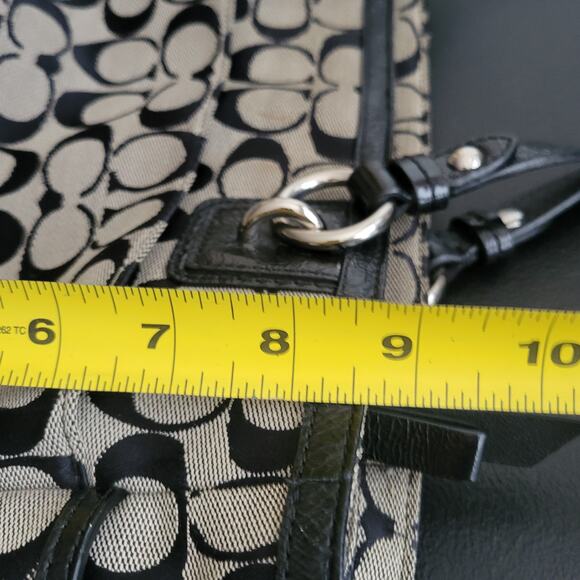 Coach Signature Gallery Beige/Gray Purse Bag Zipper Close Signature Leather Trim - Picture 9 of 16